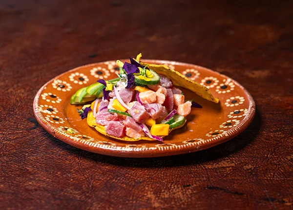Tostada de Atún y Salmón - Corazón Tequilero